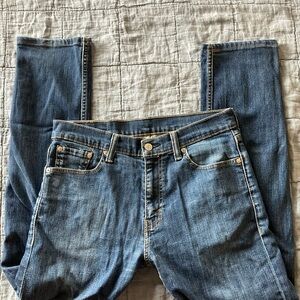 Levi’s 513 Slim Straight 513 Jeans 30x32